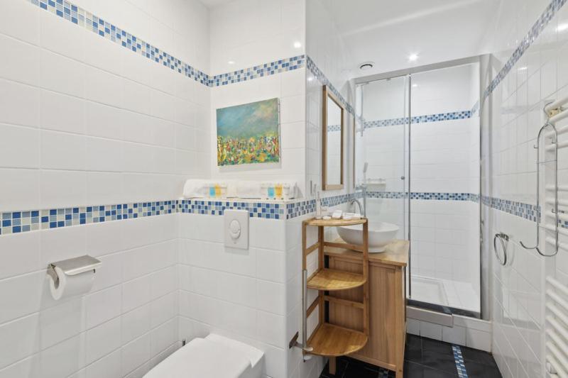 232 Suite Home Shanghai Concept In ปารีส ภายนอก รูปภาพ